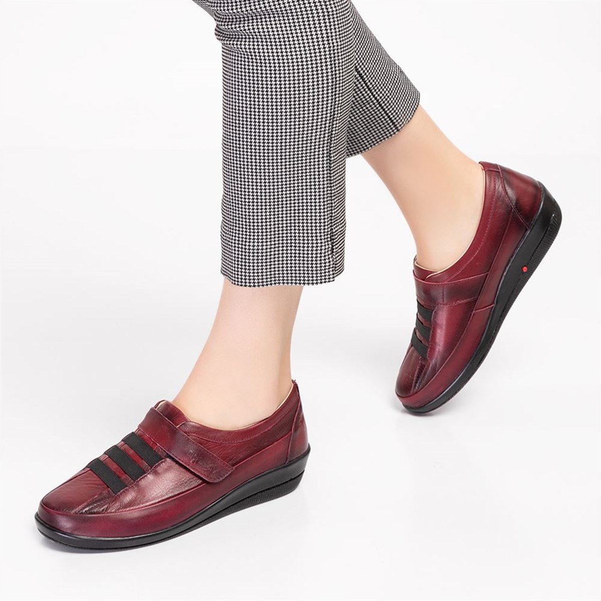 ORTOPEDiK DİYABET DERİ AYAKKABI KADIN 002