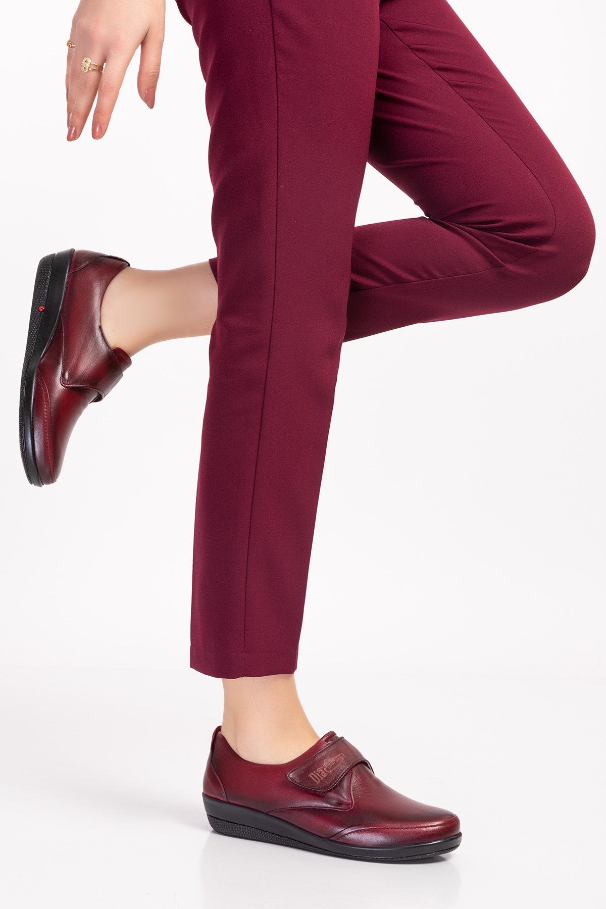 ORTOPEDiK DİYABET DERİ AYAKKABI KADIN 004