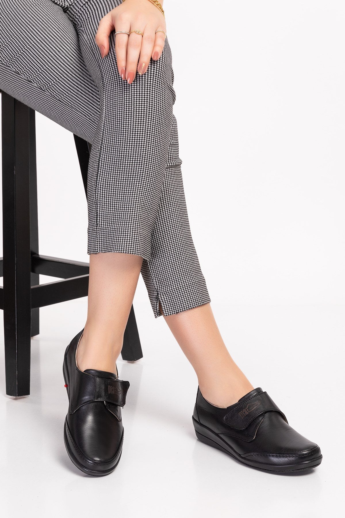 ORTOPEDiK DİYABET DERİ AYAKKABI KADIN 004