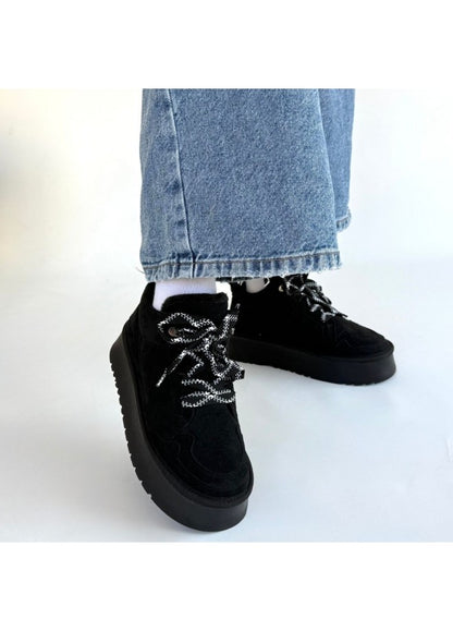 Kadın Kaymaz Tabanlı Ortopedik Deri Bot